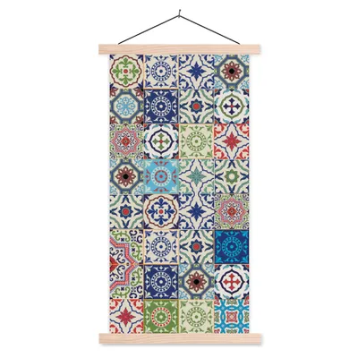 Produktbild von MuchoWow® Textilposter Blumen - Muster - Grün - Blau 40x80 cm mit holzfarbenen Rahmen - Wohnzimmer