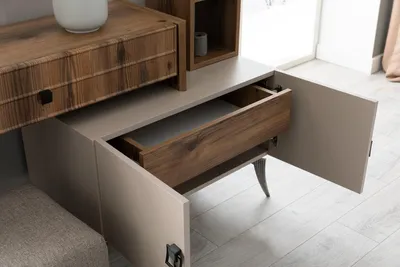 Produktbild von Moderner Schlafzimmer Holz Schminktisch Mit Spiegel Designer Luxus Möbel