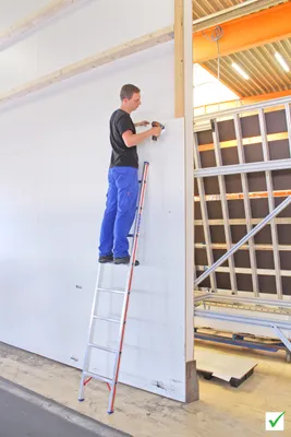 Produktbild von Hymer Sprossenanlegeleiter, 8 Sprossen, Länge 2,45 m, Reichhöhe 3,37 m, Gewicht 4,2 kg