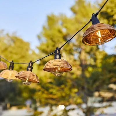 Produktbild von Lichterkette für den Außenbereich (5,70 m) – 10 klare Kugeln – warmweiße LEDs