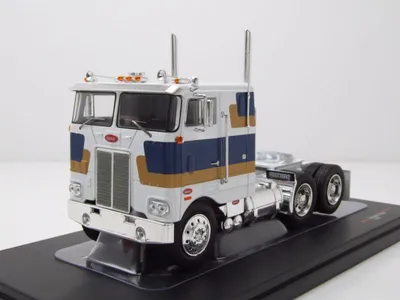 Produktbild von Peterbilt 352 H Zugmaschine 1979 weiß Modellauto 1:43 ixo models