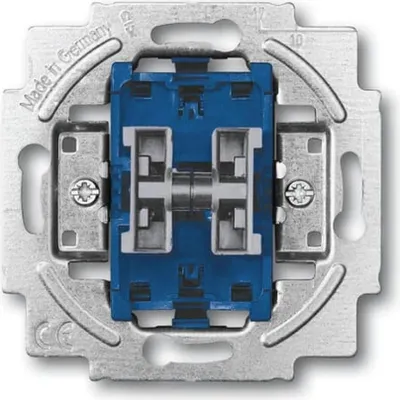 Image de Busch-Jaeger UP, interrupteur double, 2400, 6, 6, US-101, 1 pièce.