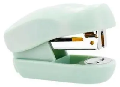 Produktbild von Mini-Heftgerät in Mintgrün von EASY – Easy Stationery