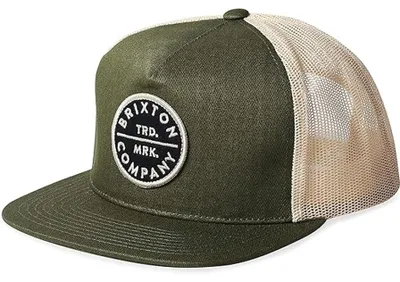 Imagen del producto de Gorra trucker estilo "snapback" de la marca Brixton, diseño "Mesh", para hombre, perfil medio, ajustable y con estampado