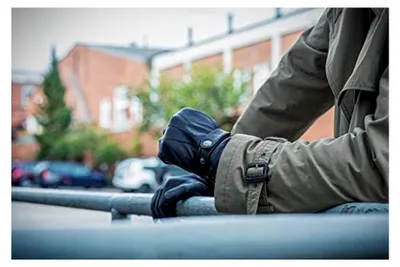 Produktbild von Herren Lederhandschuhe aus weichem italienischen Leder mit Touchfunktion und Druckknopfverschluss, Fleecefutter