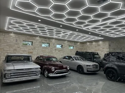 Obrázek produktu pro LED stropní svítidlo Hexagon 650 W, 4000 K, 130 lm, bílé, rozměry: 5 × 483 × 243 cm, IP54, Blaupunkt