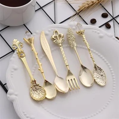 6-teiliges Kaffeelöffel-Set mit Gabel, Gold, 11,8 cm