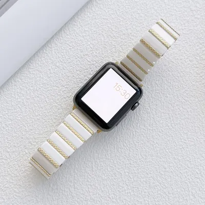 Produktbild von Für Apple Watch Series 11 10 42mm / 9 8 7 41 / 6 SE 5 4 40 / 3 2 1 38mm Keramik Stahl Armband