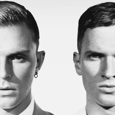 Produktbild von Hurts - Happiness (Picture Disc) (Limited Edition) (Anniversary Edition) (Reissue) (2 LP)