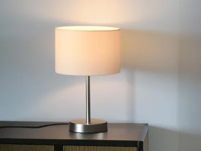 Produktbild von LED Tischlampe mit Stoff Lampenschirm Weiß Stoffschirm Nachttischleuchte H: 32cm