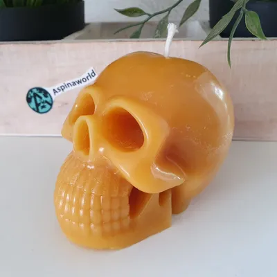 Produktbild von Totenkopf Kerze 7 cm 100% Bienenwachs Kerze