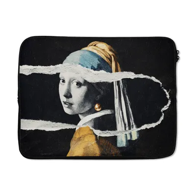 Produktbild von MuchoWow® Laptop Hülle 15 Zoll Mädchen mit Perlenohrring - Gold - Schwarz - Weiß Laptoptasche - Laptoptasche - Sleeve - Rundum-Schutz