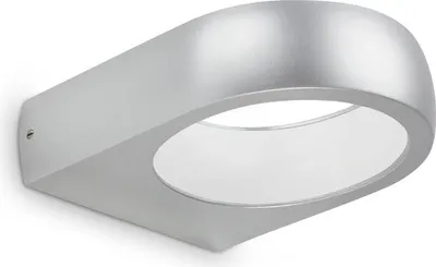 Produktbild von Telefunken PUKA - Wand-& Deckenleuchte - 320204TF - Festverbautes LED Modul - Neutralweiß 4000K - 6,5W - 750 lm - IP44-Spritzwassergeschützt - 16,5 x 14,5 x 4,5 cm