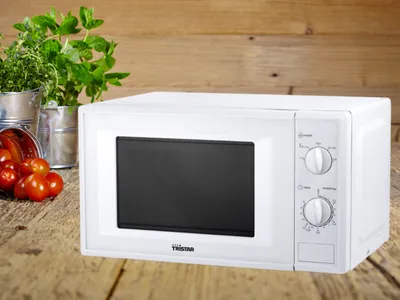 Produktbild von Tristar MW-2706 Mikrowelle, Arbeitsplatte, 20 l, 700 W, Drehregler, Weiß