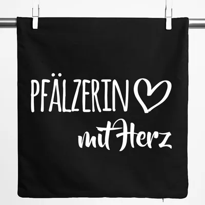 Produktbild von Huuraa Kissenbezug Pfälzerin mit Herz 40x40cm Black Baumwolle Dekokissenbezug Geschenkidee