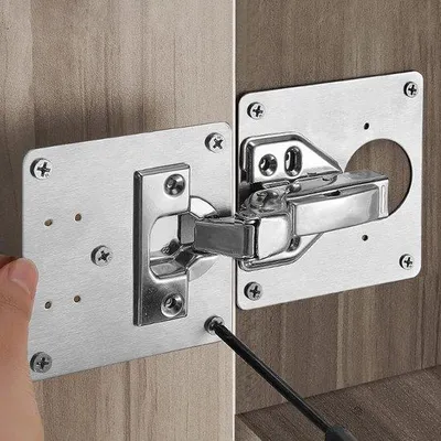 Produktbild von Famanu Reparaturplatte für Scharniere - 8 Stück, Edelstahl, 90 x 90 mm