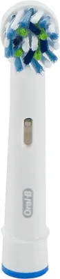 Produktbild von Oral B Cross Action 4 4er Pack ErsatzbÃ1/4rstenköpfe