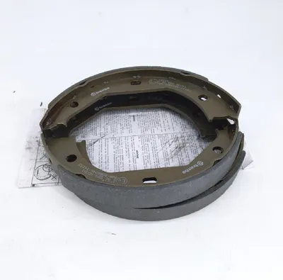 Zdjęcie produktu dla Szczęki hamulca postojowego kpl. BREMBO S 06 509