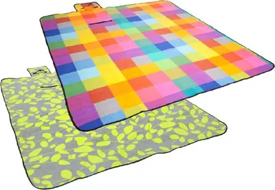 Produktbild von Picknickdecke wasserdicht strapazierfähig mit Tragegriff und Klettverschluss für Outdoor 150x180 cm
