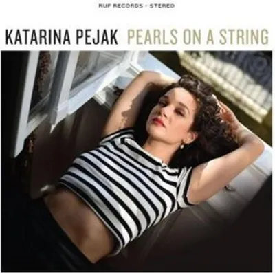 Produktbild von Pearls On A String