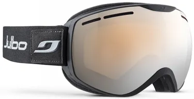 A studio shot of a pair of ski goggles.