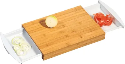 Produktbild von KESPER doska na krájanie z bambusu s 2 bielymi odkvapkávačmi - možnosť vysunutia do strany - 41 x 25 x 4 cm - hygienická a praktická - model 58351