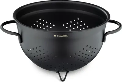 Produktbild von Navaris Nudelsieb Edelstahl rostfrei groß - Ø24cm Seiher mit Füßen - Abtropfsieb Abgiesser Abgießsieb - Abschütthilfe - Schwarz