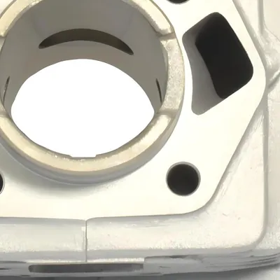 Immagine prodotto di Set di cilindri 50ccm 39mm per Zündapp GEBLÄSEGEKÜHLT C 50 Sport 441 517 / KS 50 Super 515 516 / R RS 50 561
