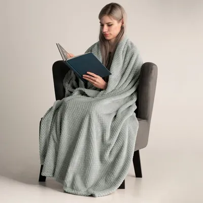 Produktbild von Kuscheldecke Fleece kuschelig weich Tagesdecke 220 x 240 cm -  Hellgrau