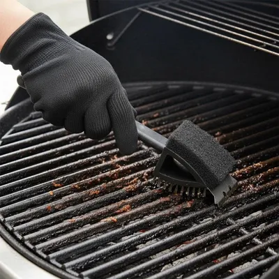 Produktbild von 3-in-1 Grillreinigungsbürste mit Schaber, 38 cm lang