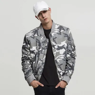 Image de Urban Classics Vintage Camo Coton Bomber Jacket snow camo - S