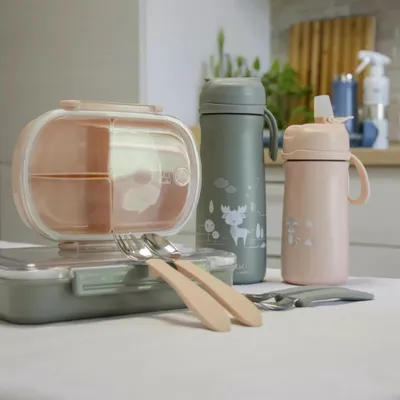 Produktbild von Nuvita Snackbox 950 ml, Salbei Grün