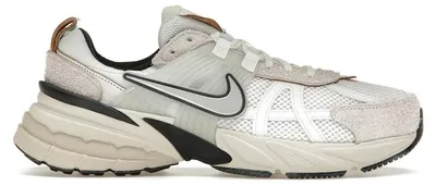 Produktbild von Nike V2K Run Summit White Light Orewood Brown (Women's) - EU 45.5