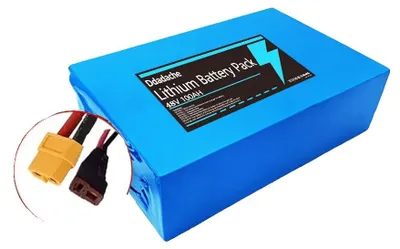 Produktbild von Lithium-Batteriepack, 100Ah Kapazität, integriertes BMS, XT60-T-Ladegerät