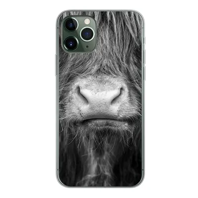 Produktbild von MuchoWow® Handyhülle Schutzhülle Hülle für iPhone 11 Pro Schottischer Highlander - Haare - Tiere Silikon Softcase Handy Hülle - Handy