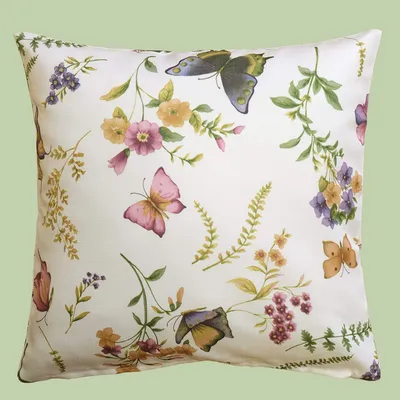 Produktbild von Kissenhülle 50x50 cm "SCHMETTERLINGE AUF DER BLUMENWIESE" in creme / pastell