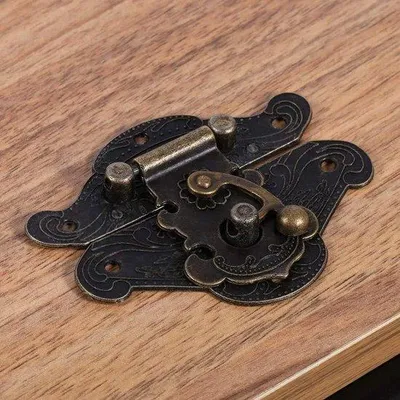 Image de Ensemble de coffrets à bijoux vintage en bois avec serrure - 4 pièces
