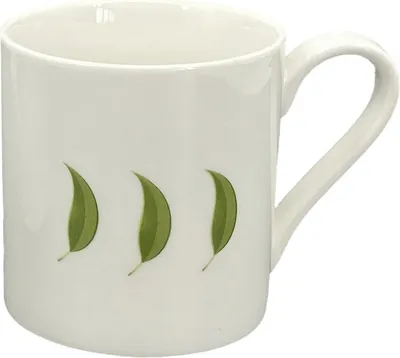 Produktbild von Leaf Becher 350ml aus Porzellan, cremefarben, Teeblatt-Dekor, samtene Haptik