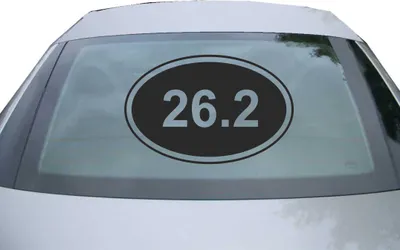 Produktbild von Indigos UG - Aufkleber Heckscheibe & Motorklappe DE2386 - schwarz - 600x388 mm - 26.2 run - Auto Scheiben Fenster Heckklappe Tuning Racing JDM - Die cut