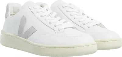 Produktbild von Veja V12 Leather Logo Damen Sneaker in Hellgrau – 3 Großbritannien - 36 EU - 5 US / Hellgrau