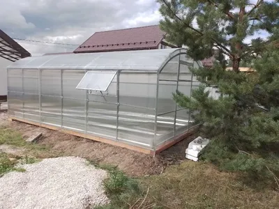 Produktbild von Garten Dream Polycarbonat-Gewächshaus "Gardener" 3x8m aus Stahl, mit 10mm Polycarbonat