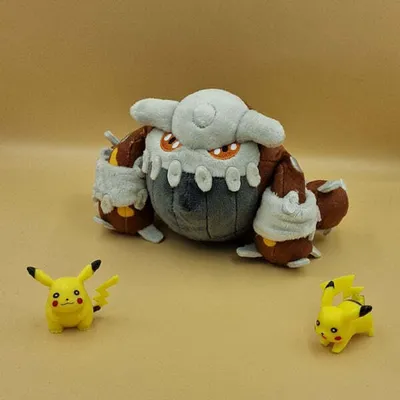 Produktbild von Pokemon Heatran Kuscheltier - 16 cm Plüschtier Heatran