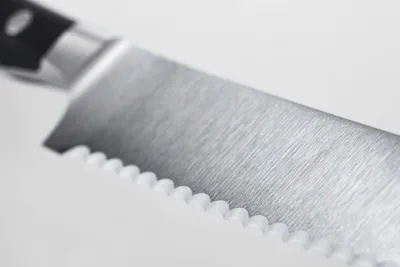 Image de Wüsthof Aufschnittmesser mit Wellenschliff / Utility Knife Serrated Edge Classic Ikon 14 cm 1030331614