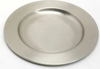 Produktbild von Kerzenteller, Dekoteller Messing vernickelt Silber, Innen Ø 9 cm, Außen Ø 14 cm für Kerzen