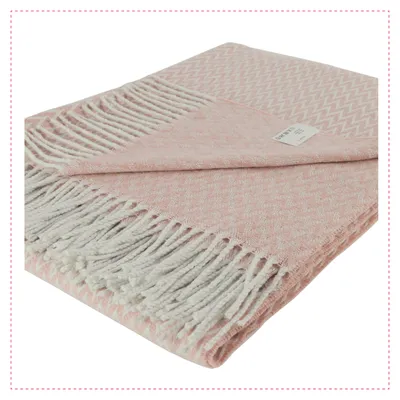 Produktbild von Fair De Luxe Baumwolldecke | wärmende Wohndecke/Plaid vielseitig einsetzbar | Rosa