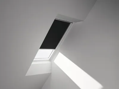 Produktbild von VELUX DKL U04 3009S, Manuell, Fest, Jalousie, Schwarz, Einfarbig, Blackout