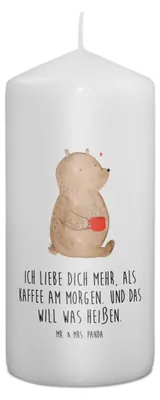 Produktbild von Mr. & Mrs. Panda Kerze Bär Morgenkaffee 15 x 7 cm - Weiß - Geschenk, für Partner, Erinnerungskerze, Stumpenkerze, Erinnerungslicht, Mitbringsel, Valentinstag, Freundin