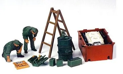 Produktbild von Tamiya 35180 - 1/35 Figuren Set Panzer Instandsetzung - Neu