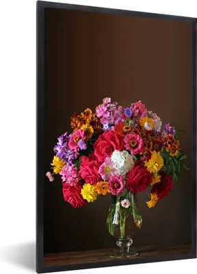 Produktbild von MuchoWow® Gerahmtes Poster Vase - Stillleben - Farben 20x30 cm - Poster mit Schwarzem Bilderrahmen Wandposter Rahmen Foto Bilder - Drucken - Bilder Poster im Rahmen