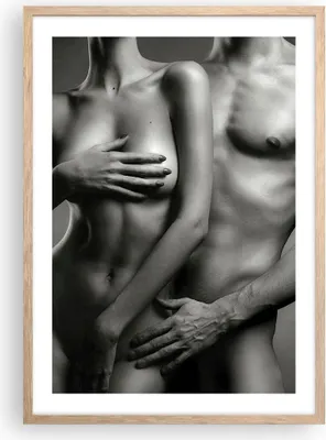 Produktbild von Gerahmtes Poster - Rahmen in heller Eiche - Frau Mann Nackt Paar - 50x70 cm - Wand Bild - Wanddeko - Wandbilder - Wandposter - Bilderrahmen - Bilder - Kunstdruck - Wandbild - P2NPA50x70-2721